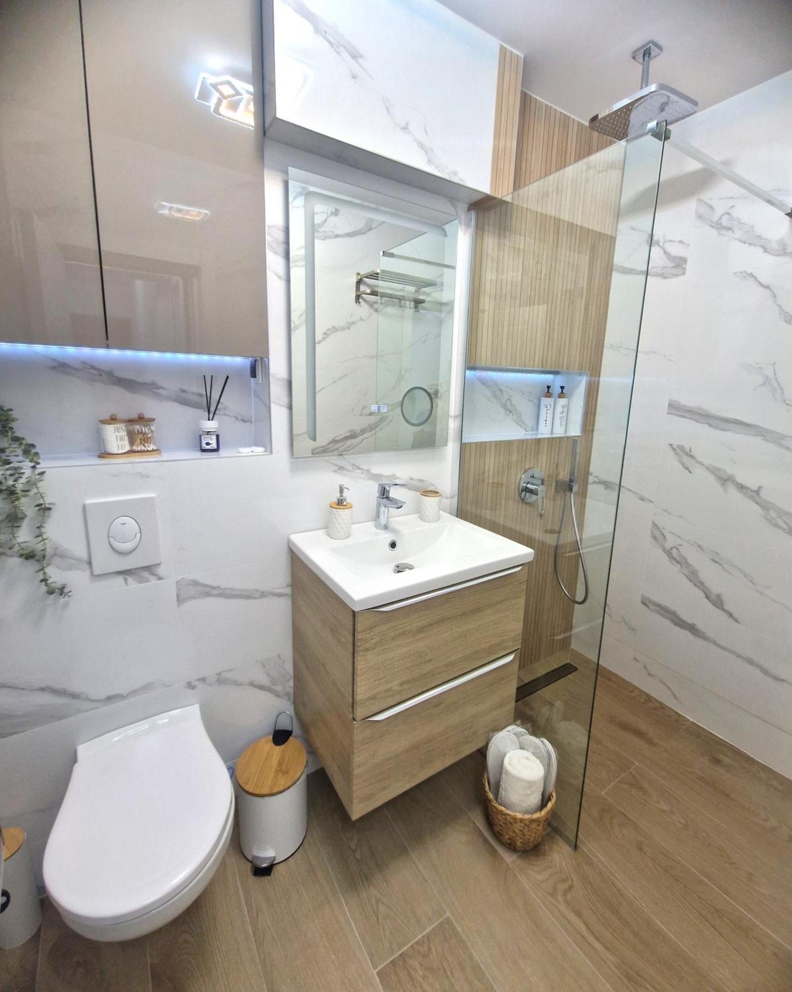Ultracentral Luxury Apartament Curtea de Argeş المظهر الخارجي الصورة