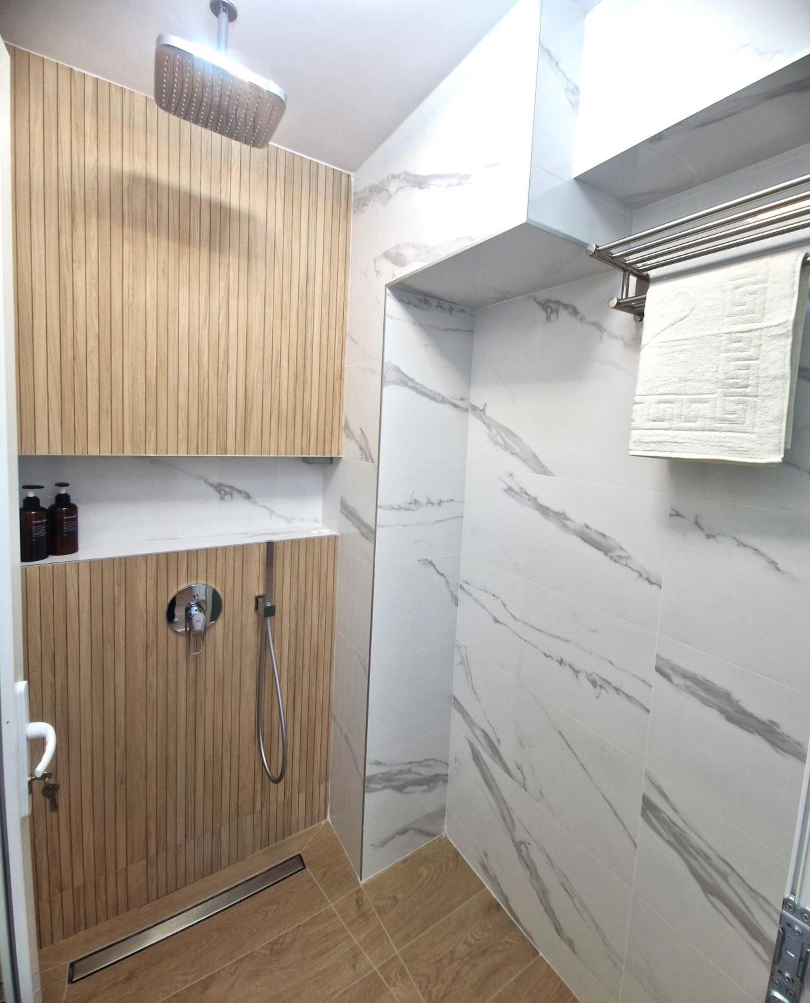 Ultracentral Luxury Apartament Curtea de Argeş المظهر الخارجي الصورة